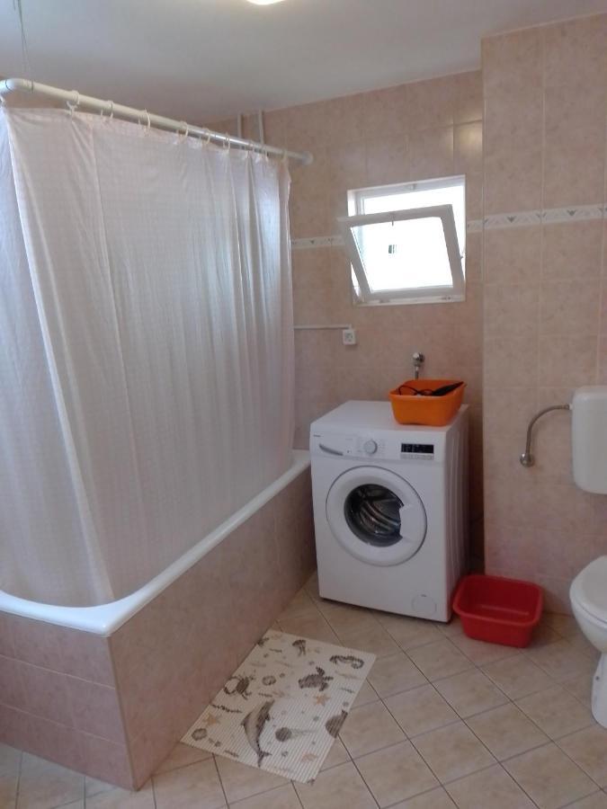 Apartman Tudor Stari Grad  Buitenkant foto